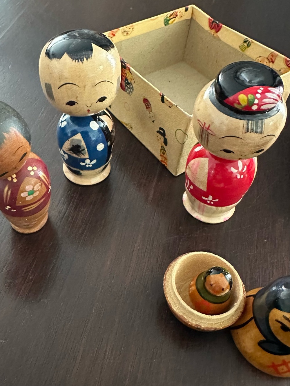 Hand-Painted Wooden Kokeshi Nesting Dolls Set - Multicolor - Picture 4 of 11